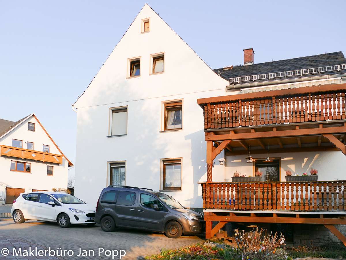 Wohnen in Bestlage von Greiz – Maisonettewohnung mit Weitblick ins Vogtland (Wohnen - Mieten oder Pachten) in Greiz