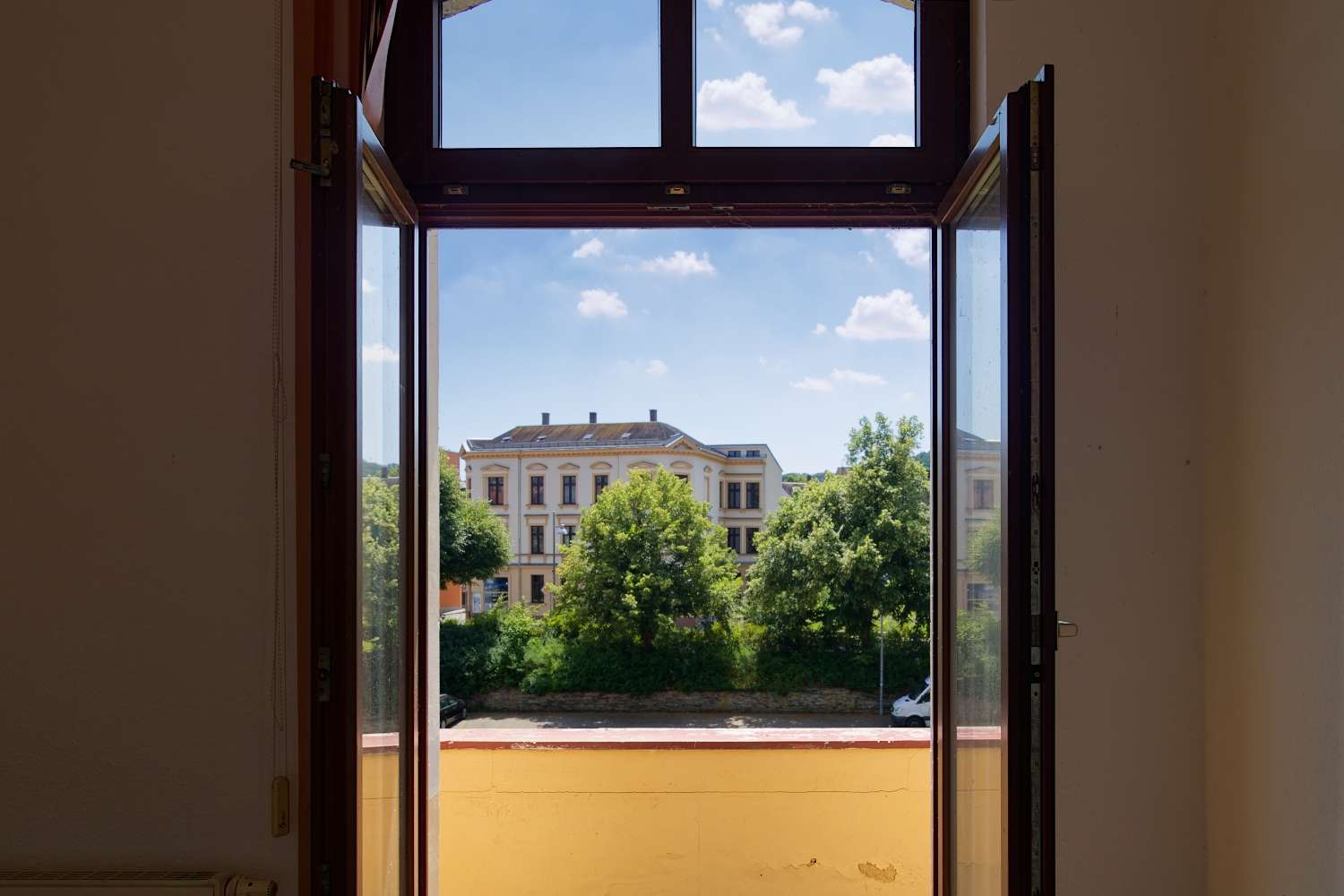 Helle Wohnung mit Balkon und Aufzug (Wohnen - Mieten oder Pachten) in Greiz