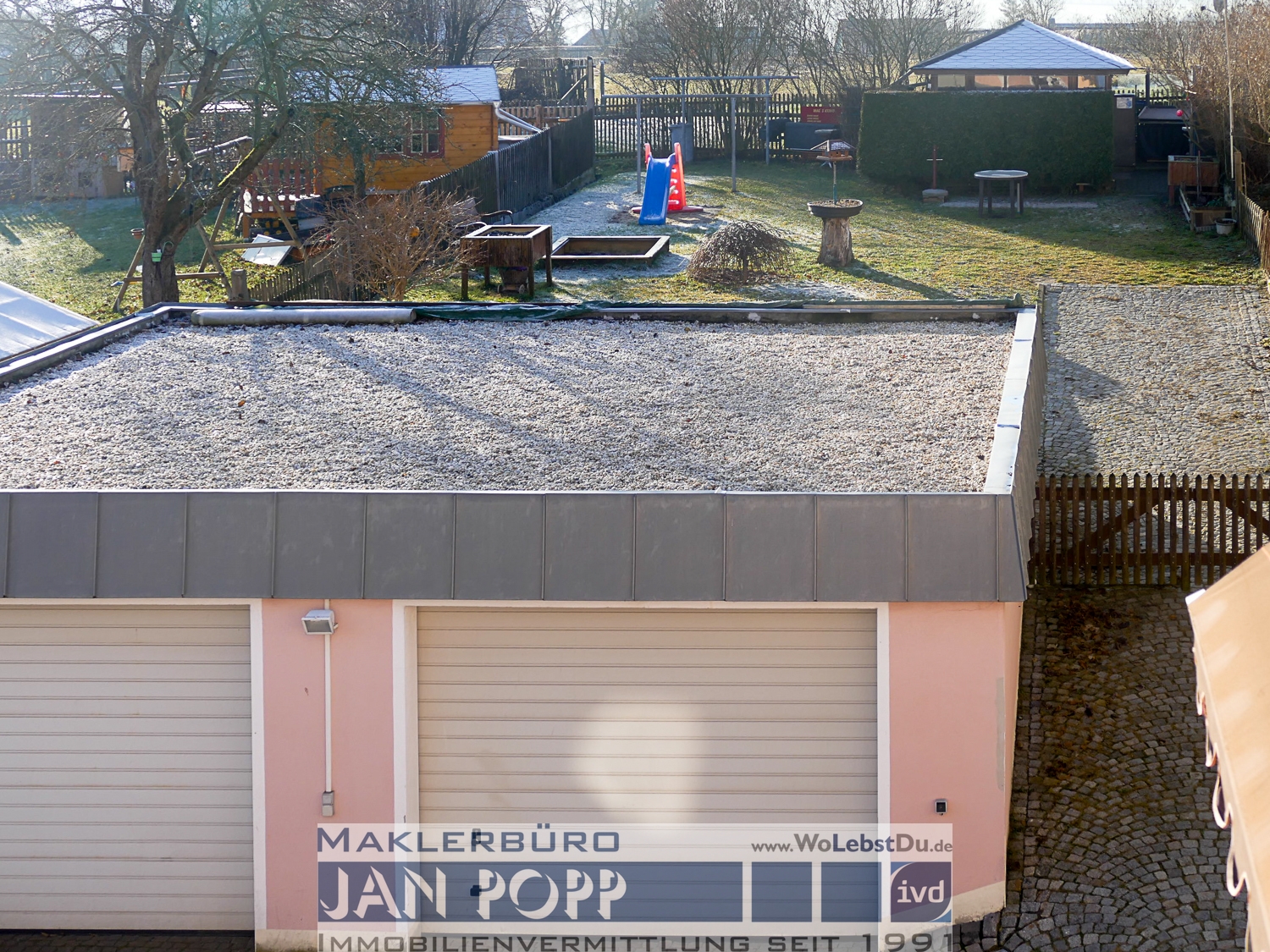 Mehrfamilienhaus mit Gewerbefläche für Handwerk oder Lager in Greiz